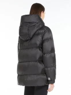 Down jacket in water-repellent canvas - BLACK