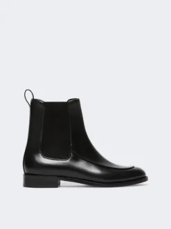 Leather Chelsea ankle boots - BLACK