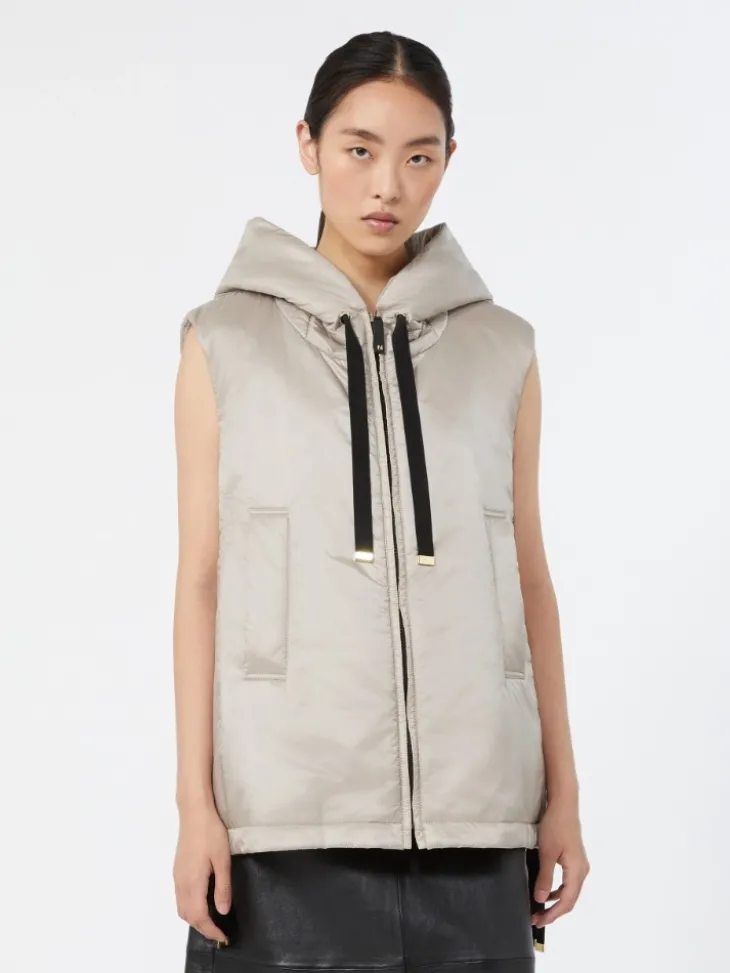 Padded water-repellent hooded gilet - BEIGE