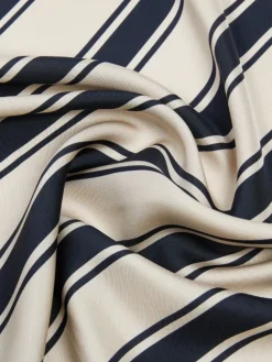 Printed silk foulard - ULTRAMARINE