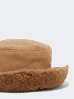 Reversible camel and Teddy fabric cloche hat - CAMEL