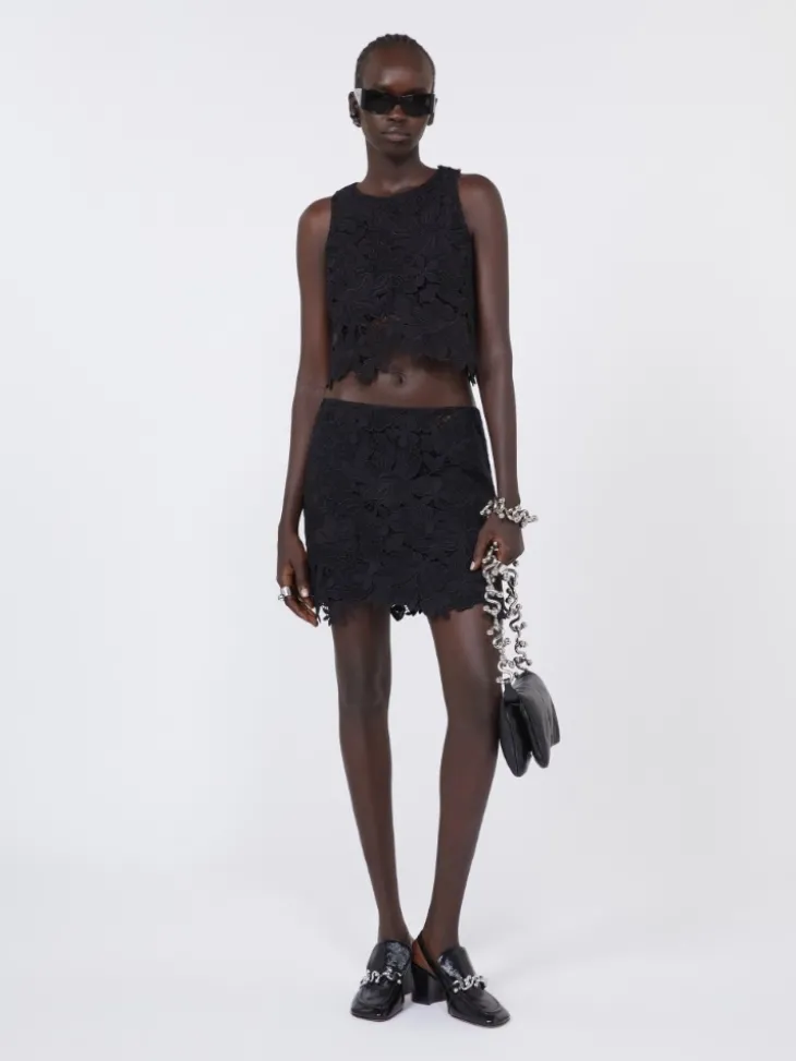 Short macramé top - BLACK