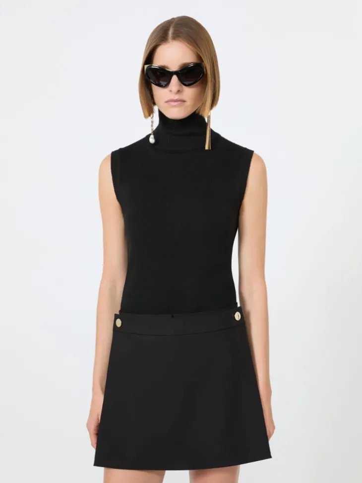 Sleeveless pure wool sweater - BLACK