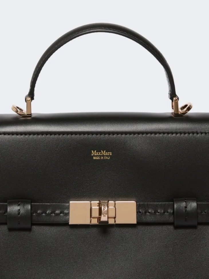 Smooth leather handbag - BLACK