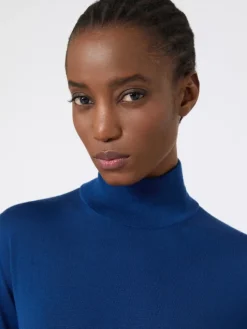 Stockinette-stitched wool polo-neck sweater - CHINA BLUE