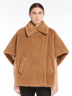 Teddy fabric cape - CAMEL