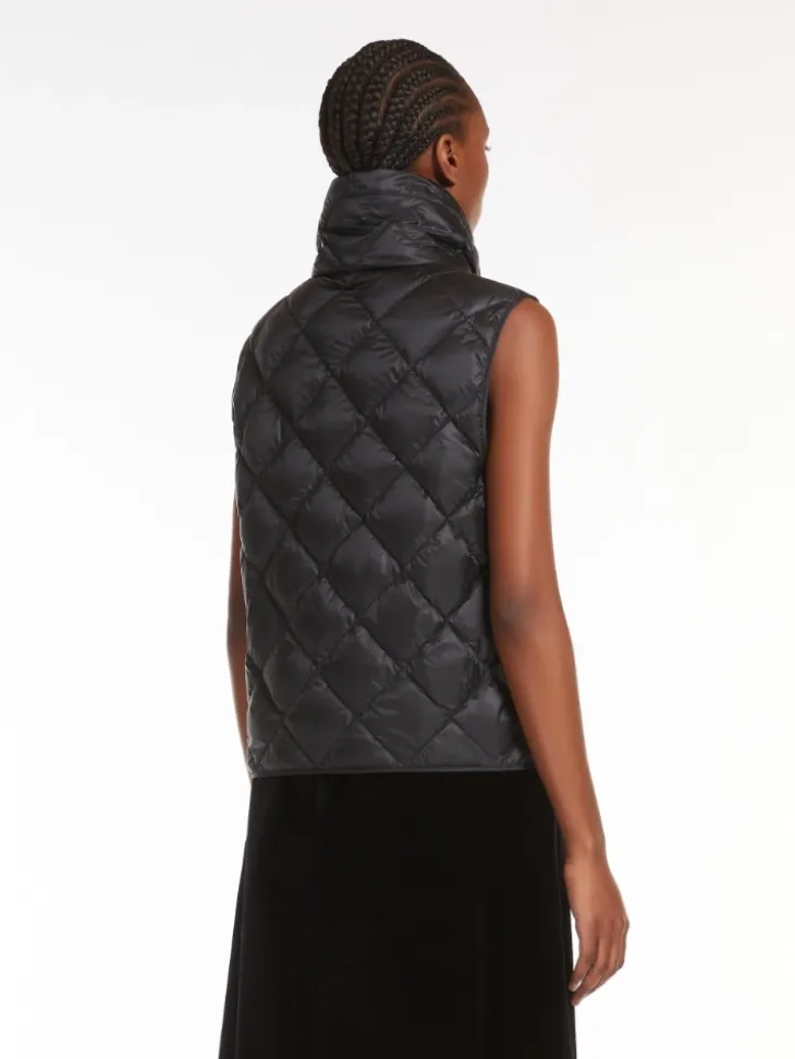 Water-repellent nylon canvas gilet - BLACK
