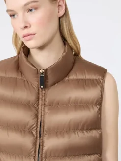 Water-repellent padded cropped gilet - HONEY