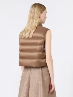 Water-repellent padded cropped gilet - HONEY