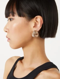 Wavy metal earrings - BRONZE